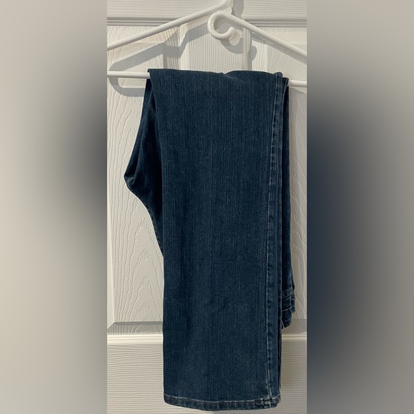 Harley Davidson Jeans - Picture 2 of 8